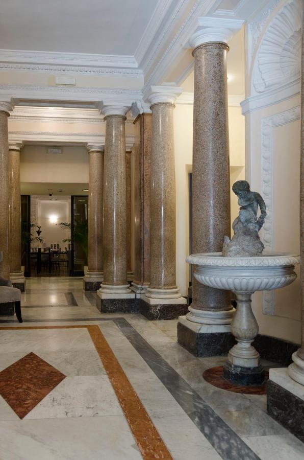 Hotel Traiano Řím Exteriér fotografie