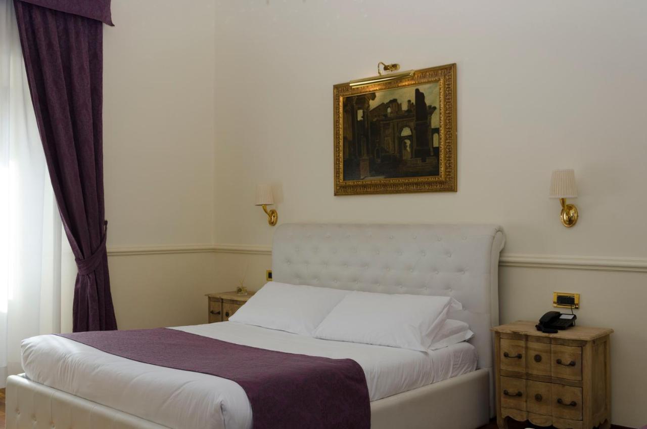 Hotel Traiano Řím Exteriér fotografie