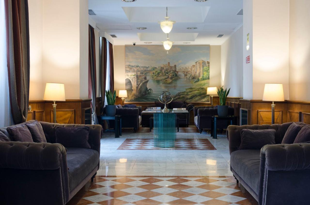 Hotel Traiano Řím Exteriér fotografie