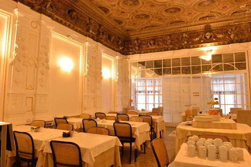 Hotel Traiano Řím Exteriér fotografie